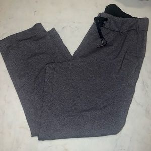 Lululemon Cropped Pants